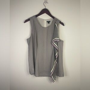 Ann Taylor Black and White Sleeveless Blouse withโ Ribbon Accent